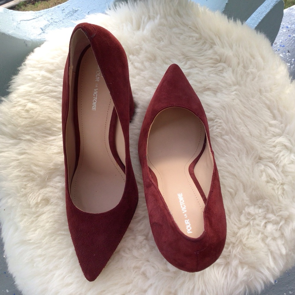 Pour La Victoire Suede Leather Celina Pumps Heels in Deep Cherry Size 7 1/2 - Picture 3 of 16